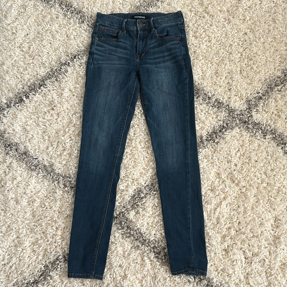 Express Jeans - Picture 7 of 11